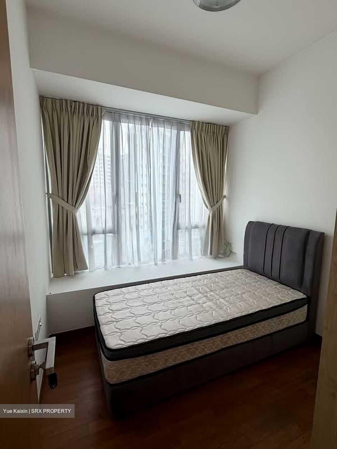 Vista Residences (D12), Condominium #542302211